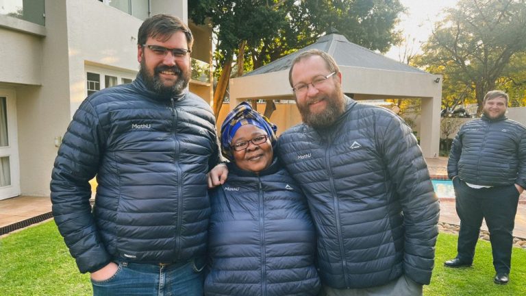 GmpWtO0CfBlBHmhmrfHYQr9rAI